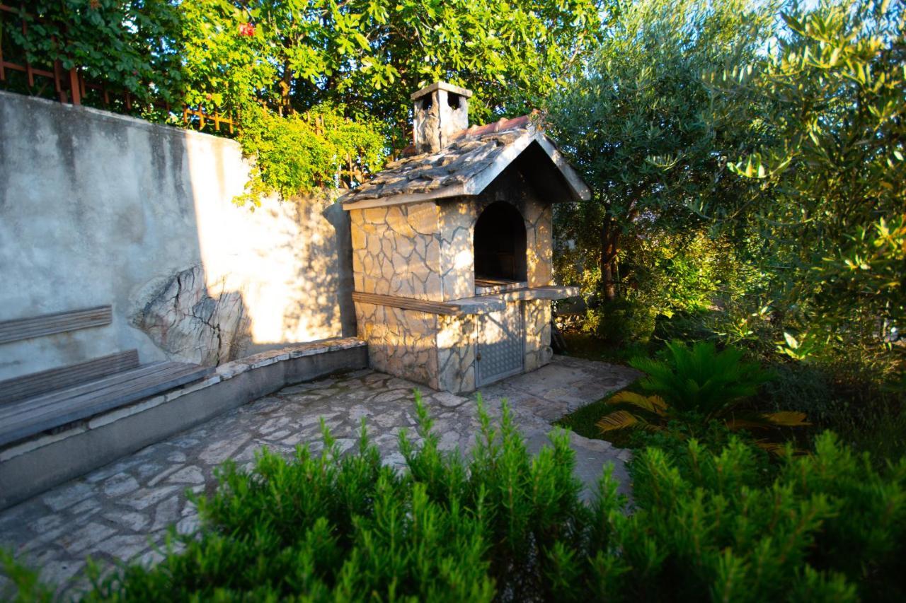 Apartment Franic Podstrana Exterior foto