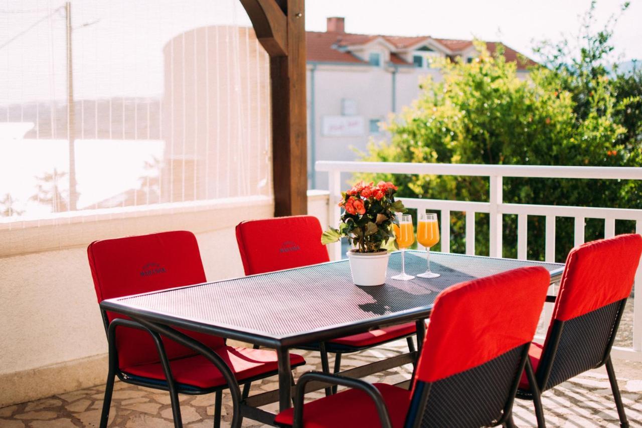 Apartment Franic Podstrana Exterior foto